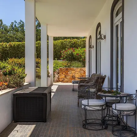 Villa Isabella By Ocvillas