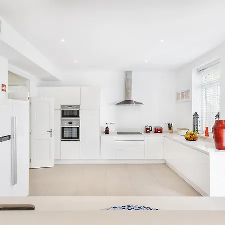 Villa Isabella By Ocvillas *