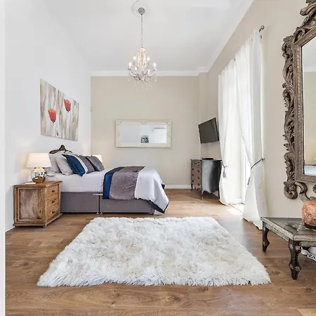 Isabella By Ocvillas