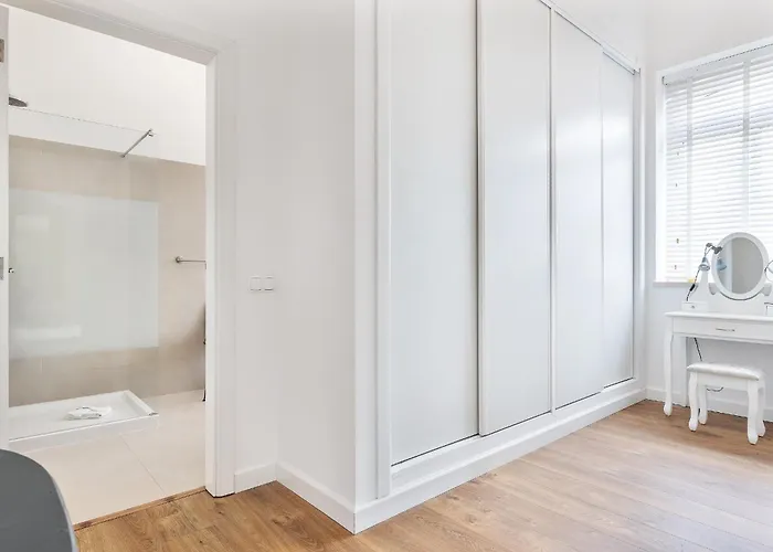 Isabella By Ocvillas *